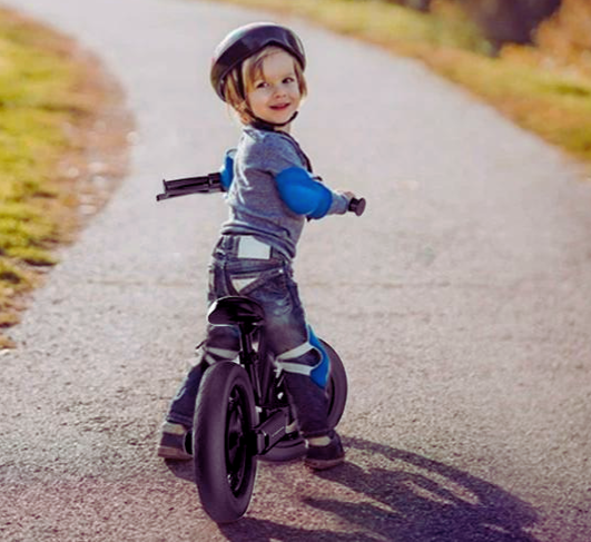 Hiboy BK1 Electric Bike on Road - Edited