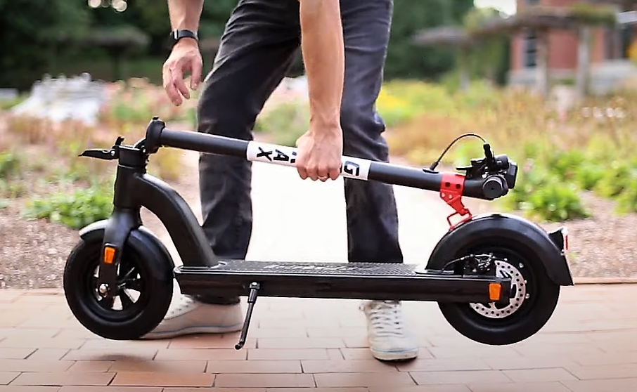 Gotrax G4 Electric Scooter Easy Portability