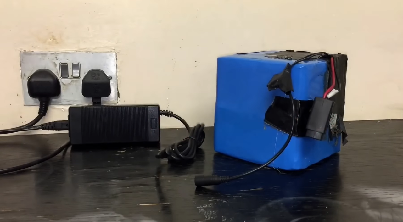 Charging-Tips-for-Better-E-Bike-Battery-Lifespan