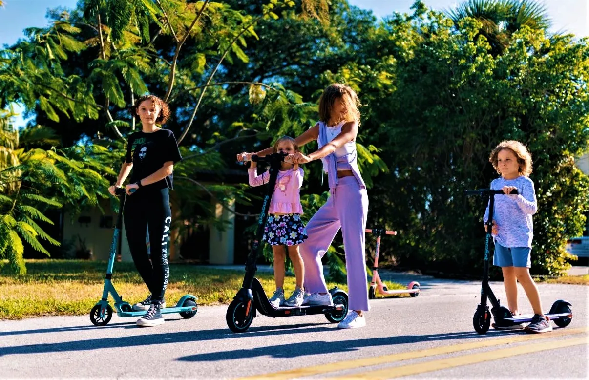 SmooSat E9 Electric Scooter design